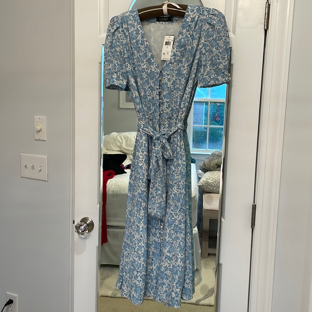 Lauren Ralph Lauren Size 4 Dress (NWT)